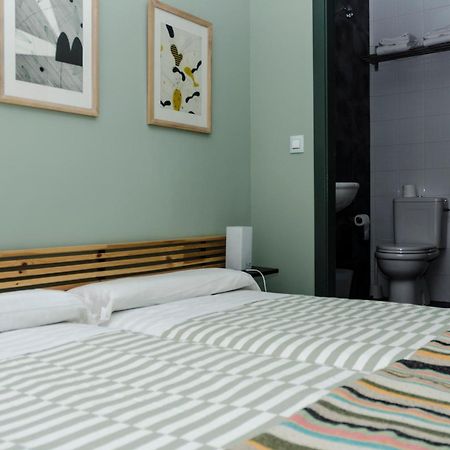 לאון Pension Blanca B&B מראה חיצוני תמונה