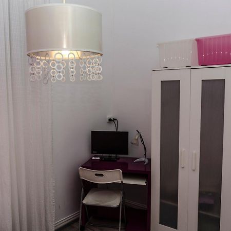 לאון Pension Blanca B&B מראה חיצוני תמונה