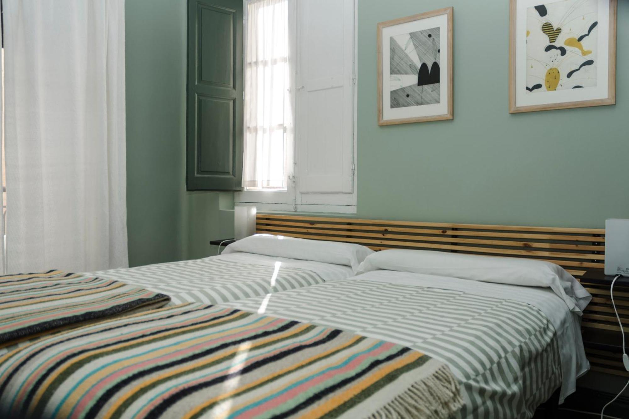 לאון Pension Blanca B&B מראה חיצוני תמונה