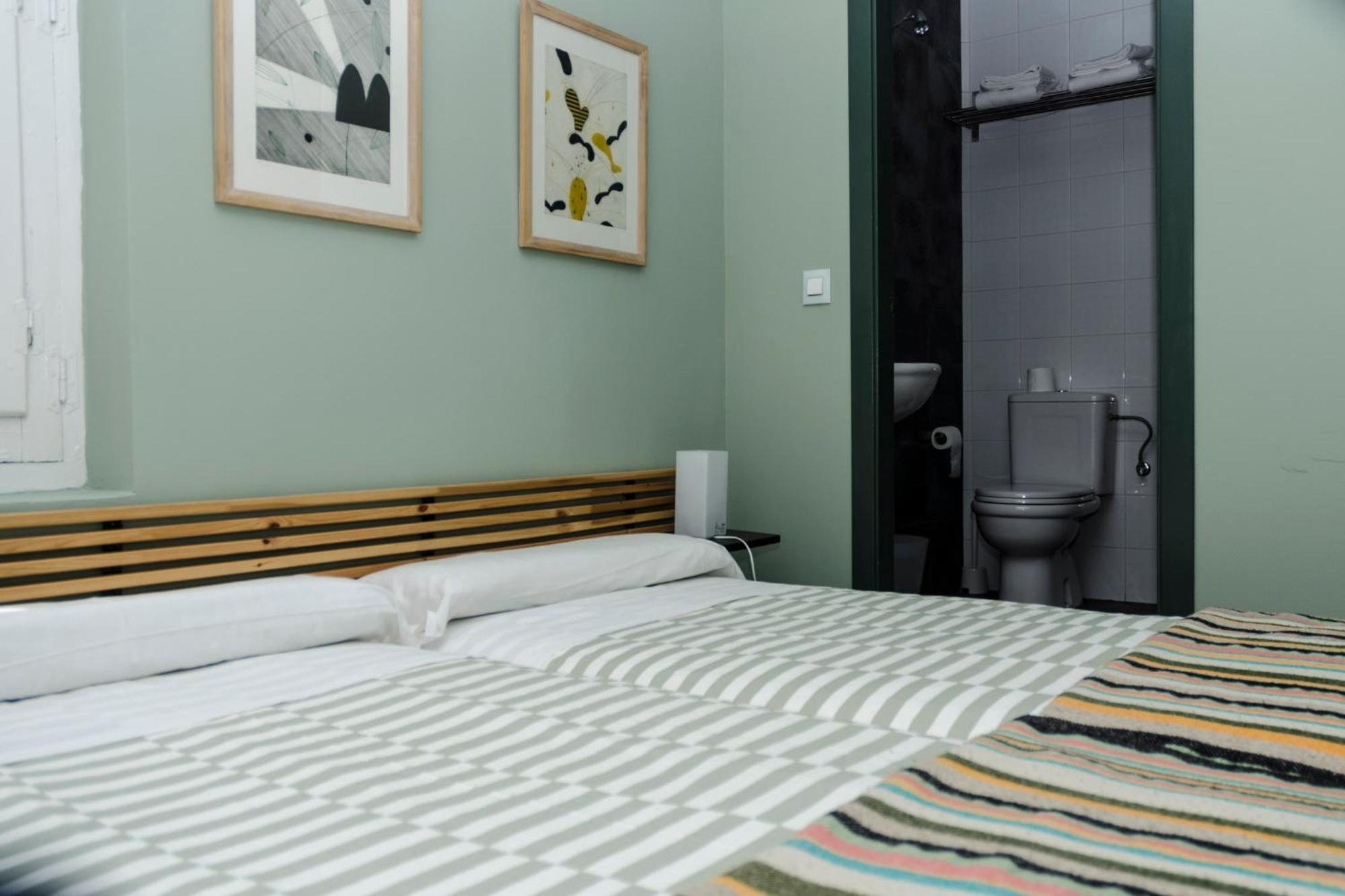 לאון Pension Blanca B&B מראה חיצוני תמונה