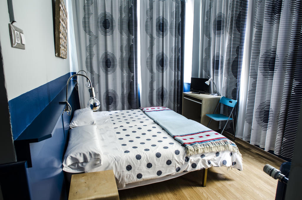 לאון Pension Blanca B&B חדר תמונה